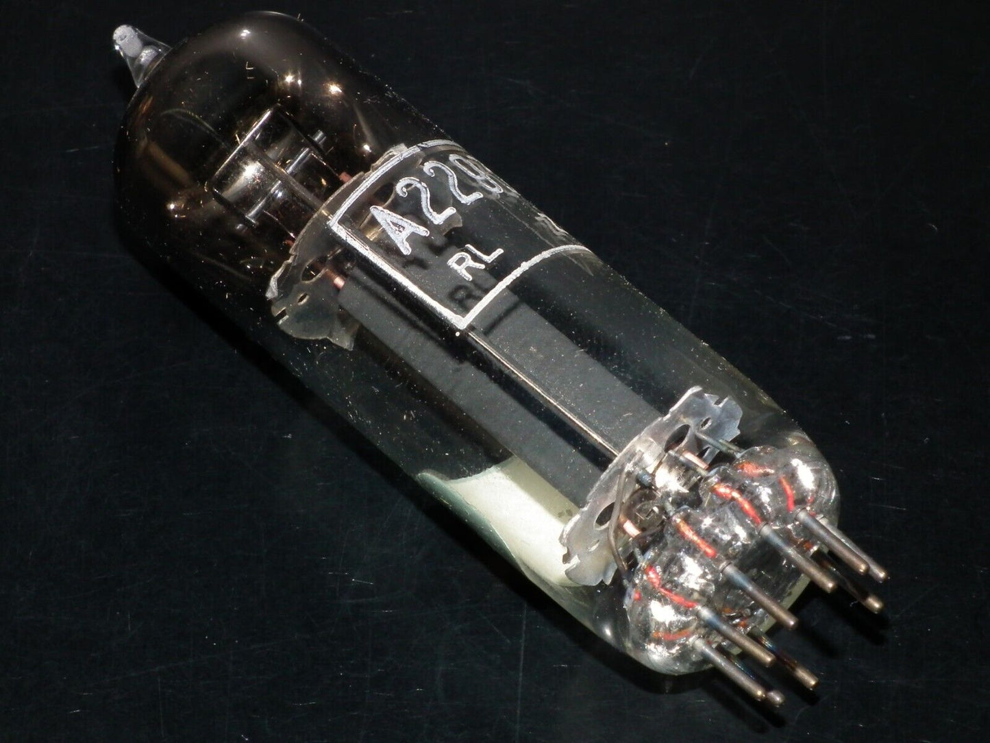 One (1 pcs) A2293 CV4079 GEC NOS NIB RARE Square Getter
