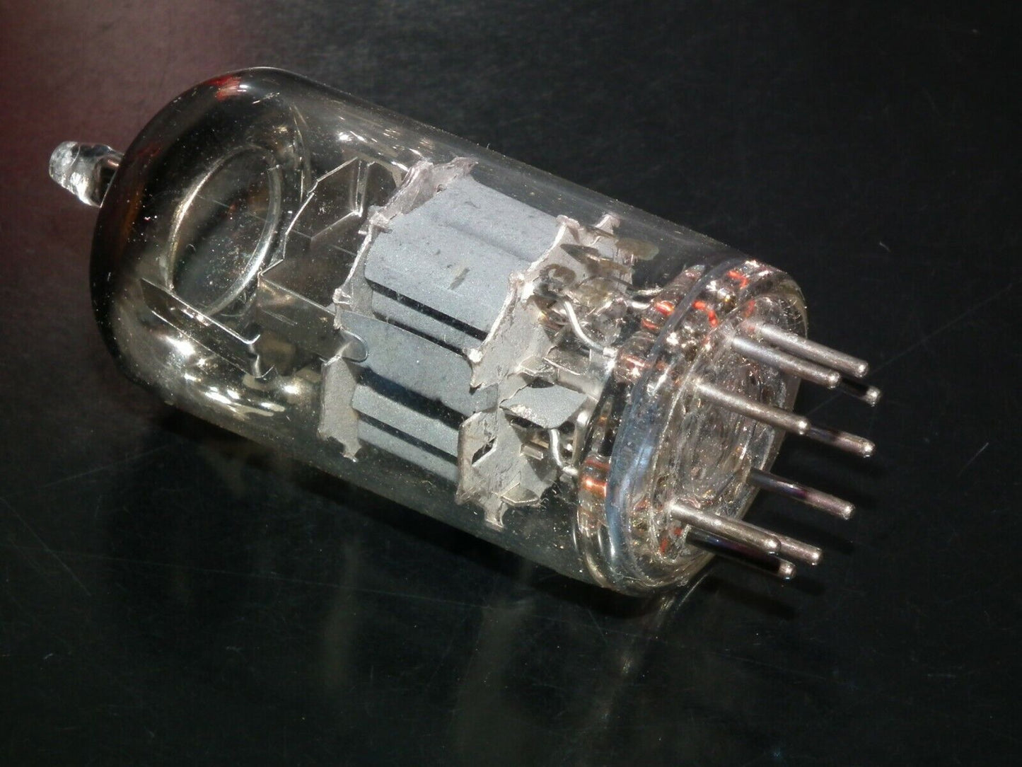 ECC88 Siemens Rebranded Industrial RARE Gray Shield DUAL STAGE GETTER NOS NIB 61