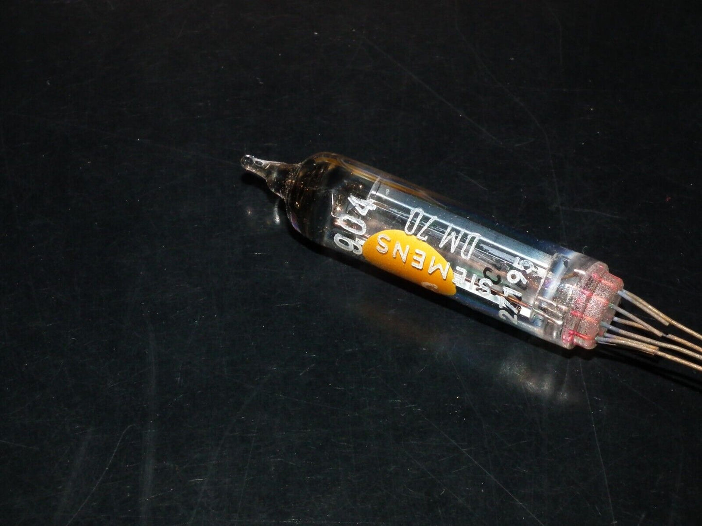 One (1 pcs) Siemens DM70 NOS NIB Tube Tuning Indicator Magic Eye DM 70