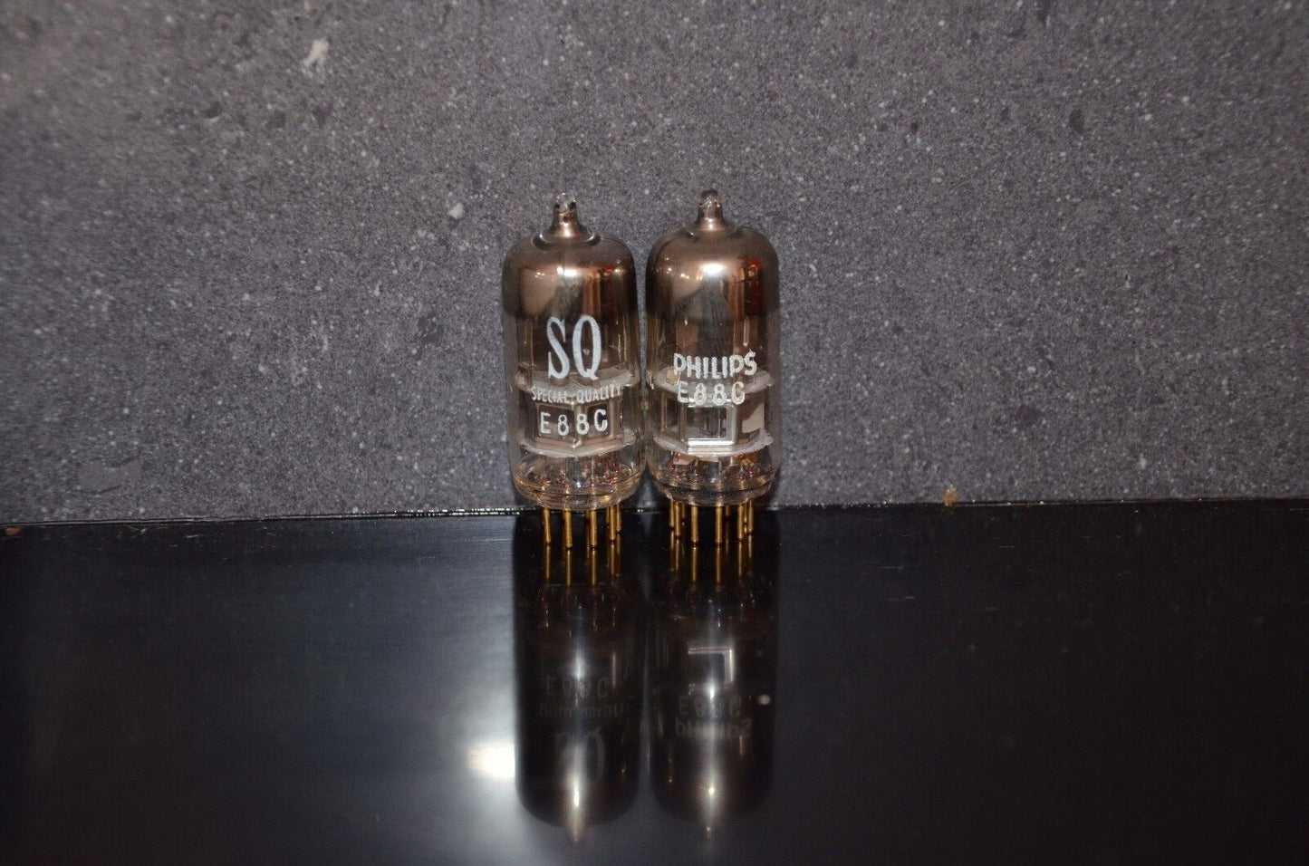 E88C Philips 8255 NOS Low Noise Triode Delta Heerlen Code
