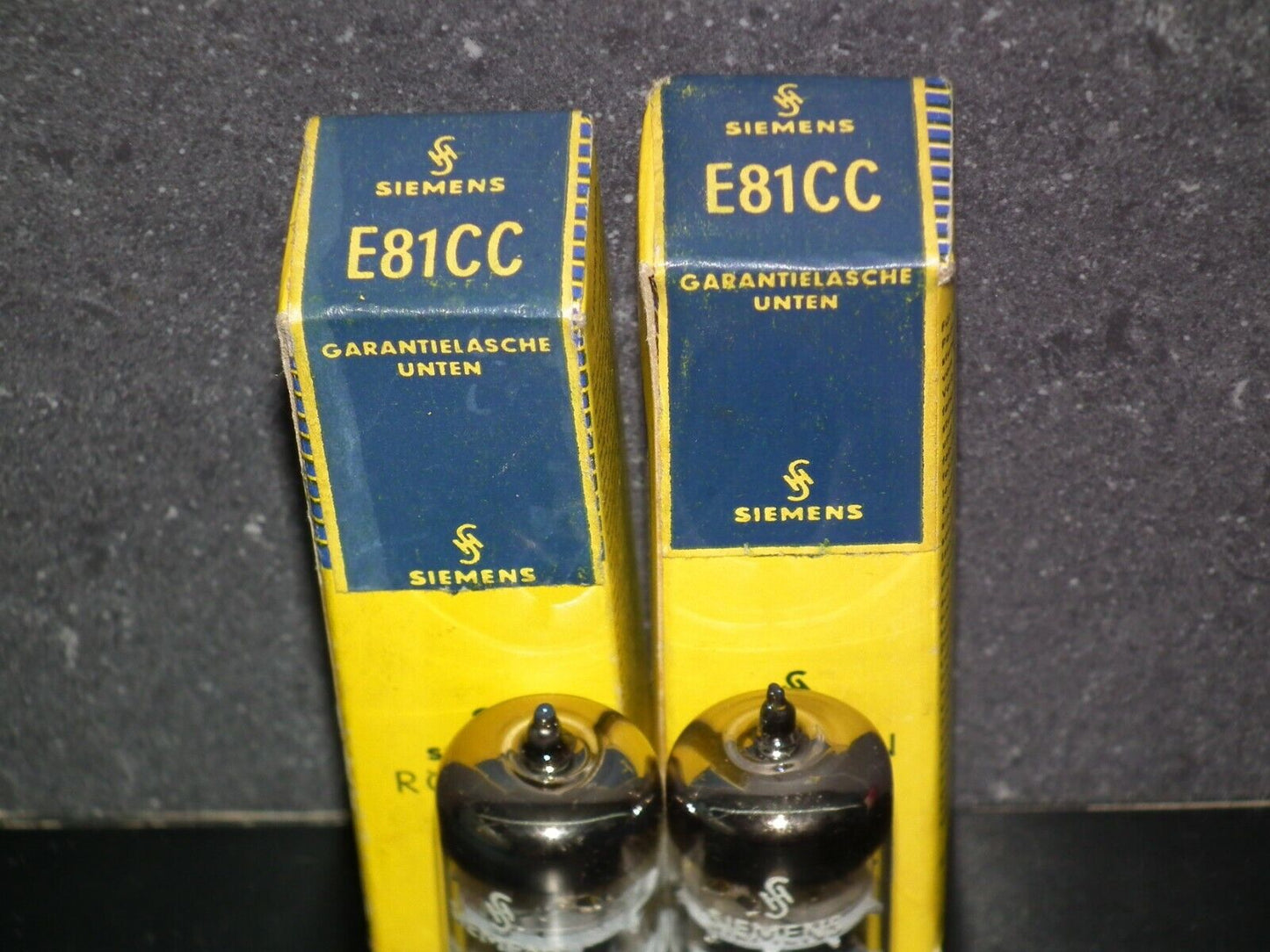 Telefunken ECC801S Matched pair, triple mica, Diamond bottom NOS NIB Siemens box