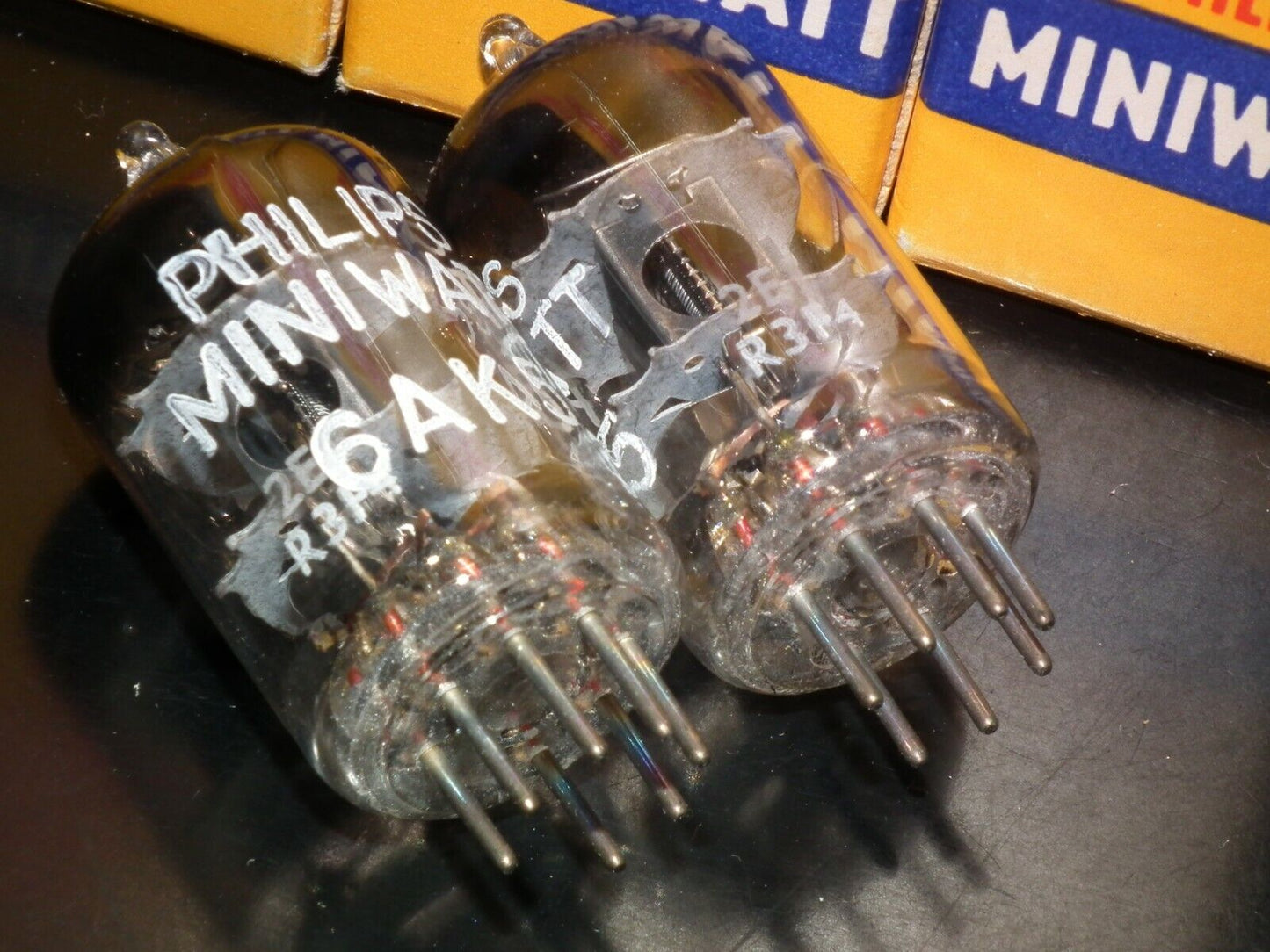 5654 6AK5W EF95 Mullard Philips D getter 50s One tube (1 PCs)