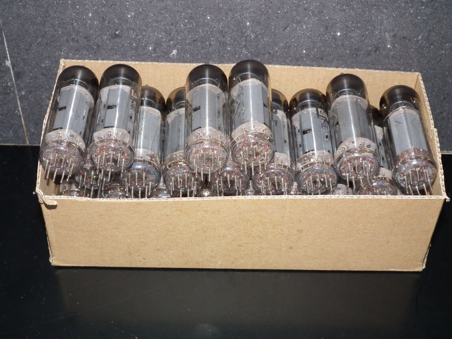 6P14P-EV EL84 6BQ5 Reflektor Saratov The same date codes, made back in 70s