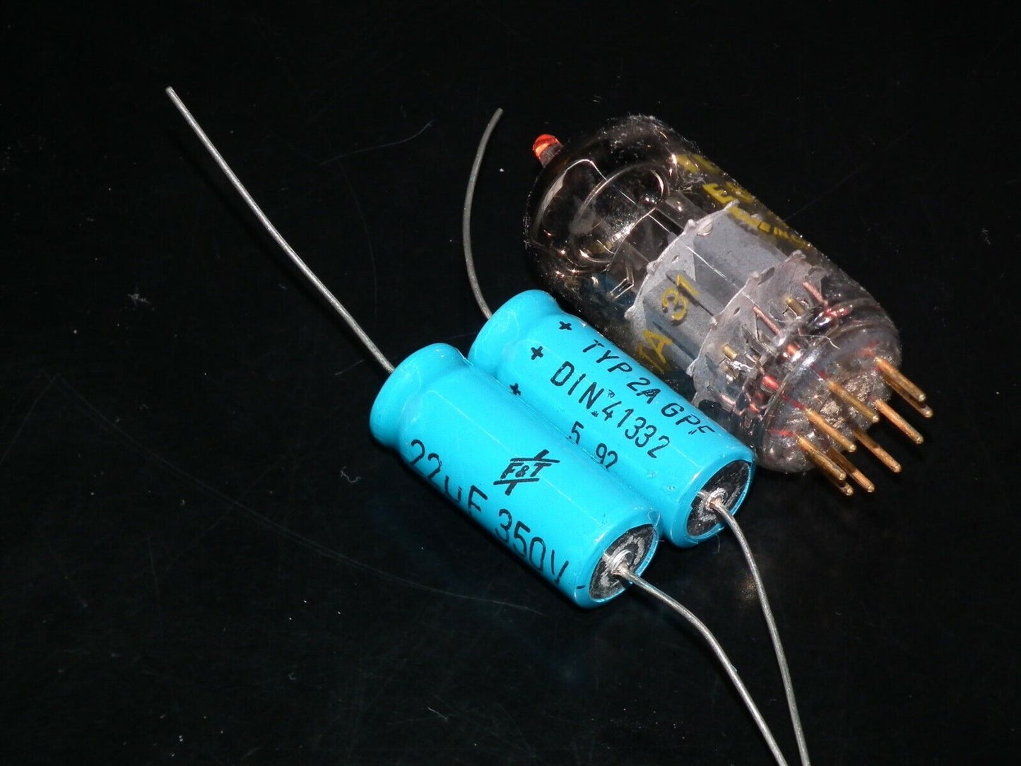 Two vintage NOS F&T electrolytic capacitors 22uF 350V Made in West Germany 70s