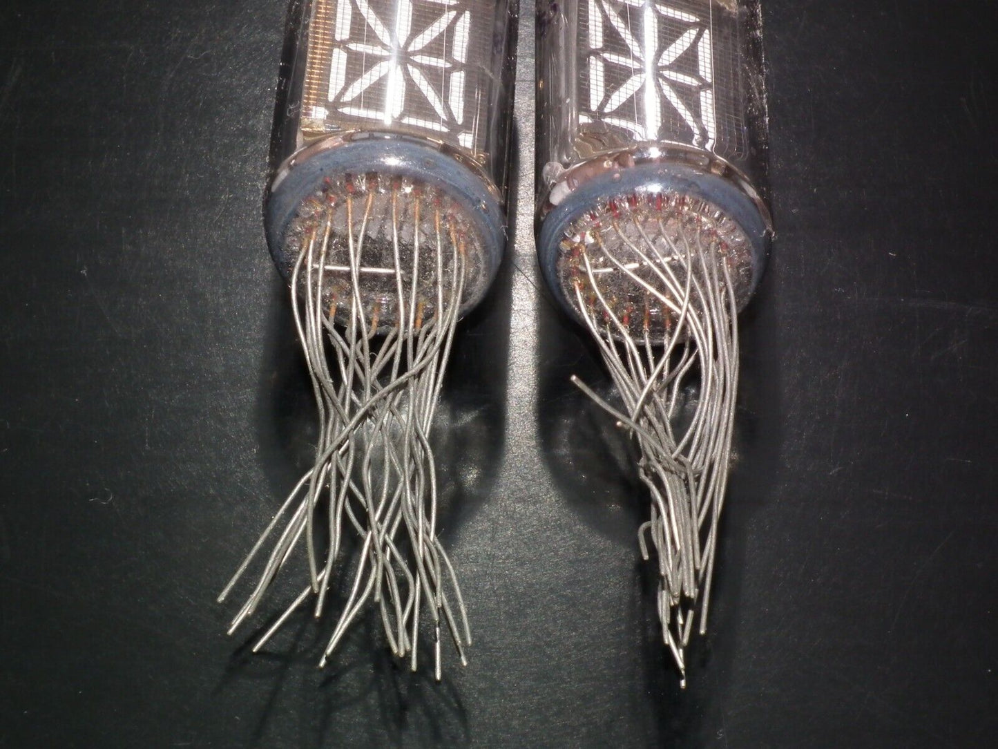 LOT OF 2 IV-17 Reflektor Soviet Nixie tubes