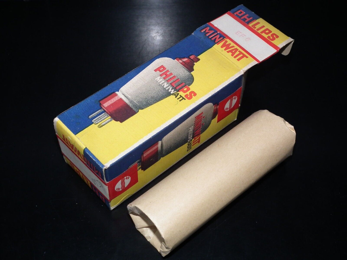 EF6 Philips NOS in original box