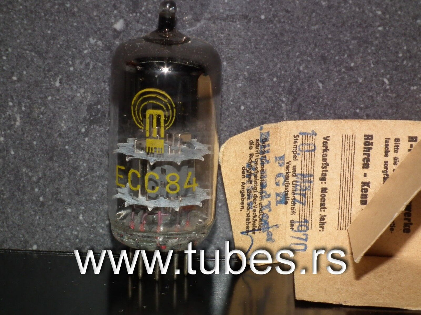 ECC84 RFT Germany NOS ring getter, Germany 60s