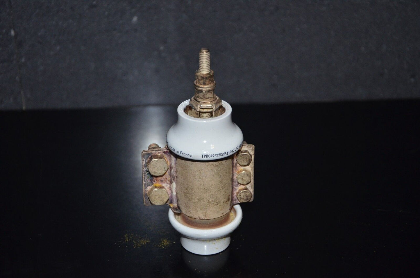 LCC France 220pF 8.5KV doorknob capacitor for professional broadcast & ham radio