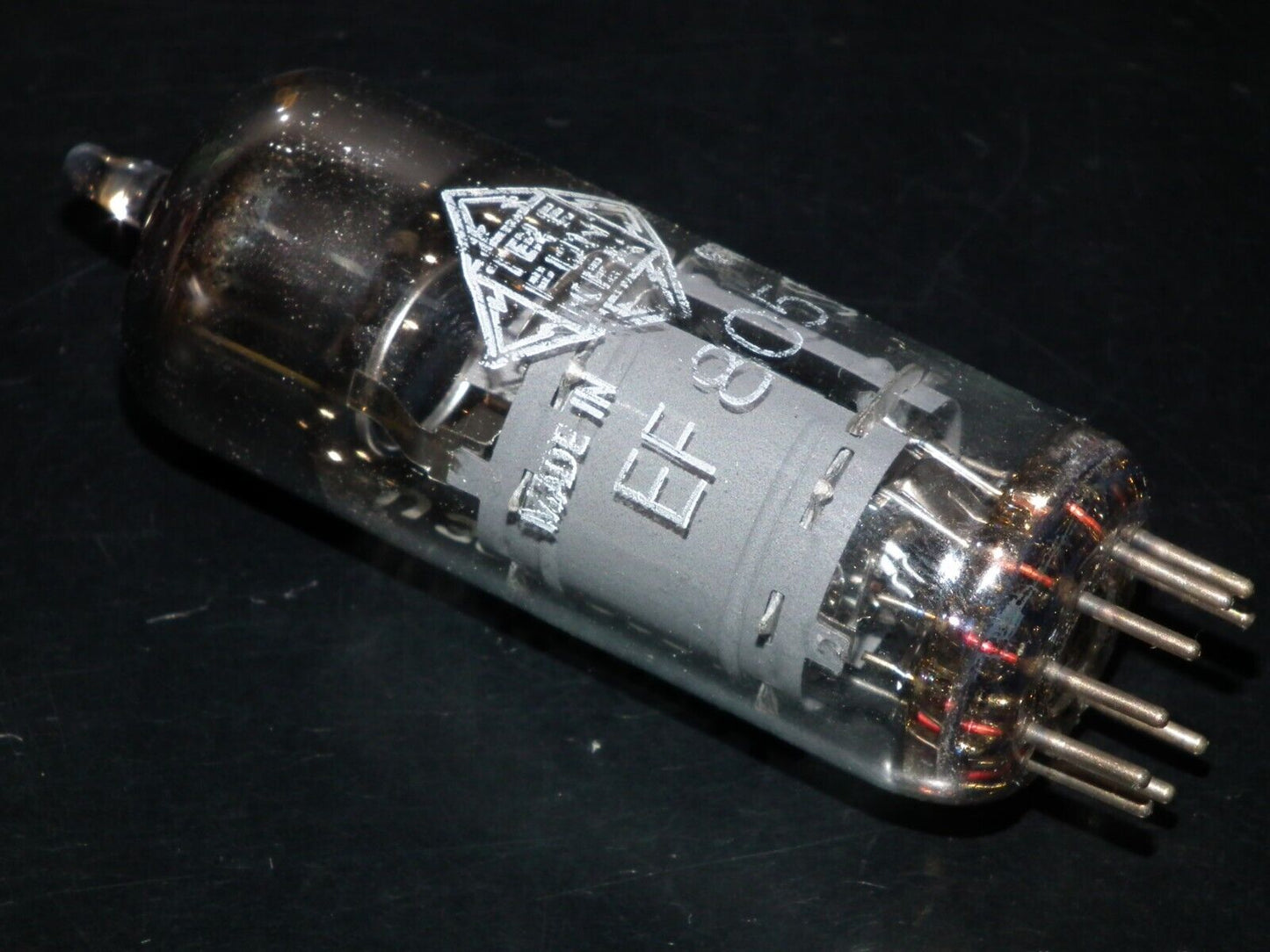 EF805S Telefunken NOS NIB Sealed Low Noise Diamond Bottom Pentode