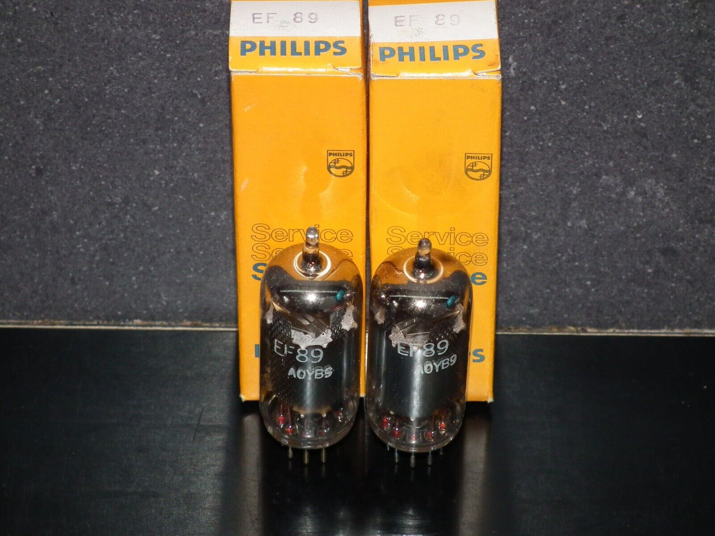 EF89 Philips NOS NIB