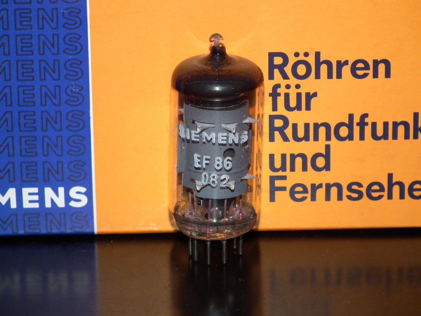 EF86 Siemens 6267 NOS NIB Microphone preamplifier, hum & microphonics tested