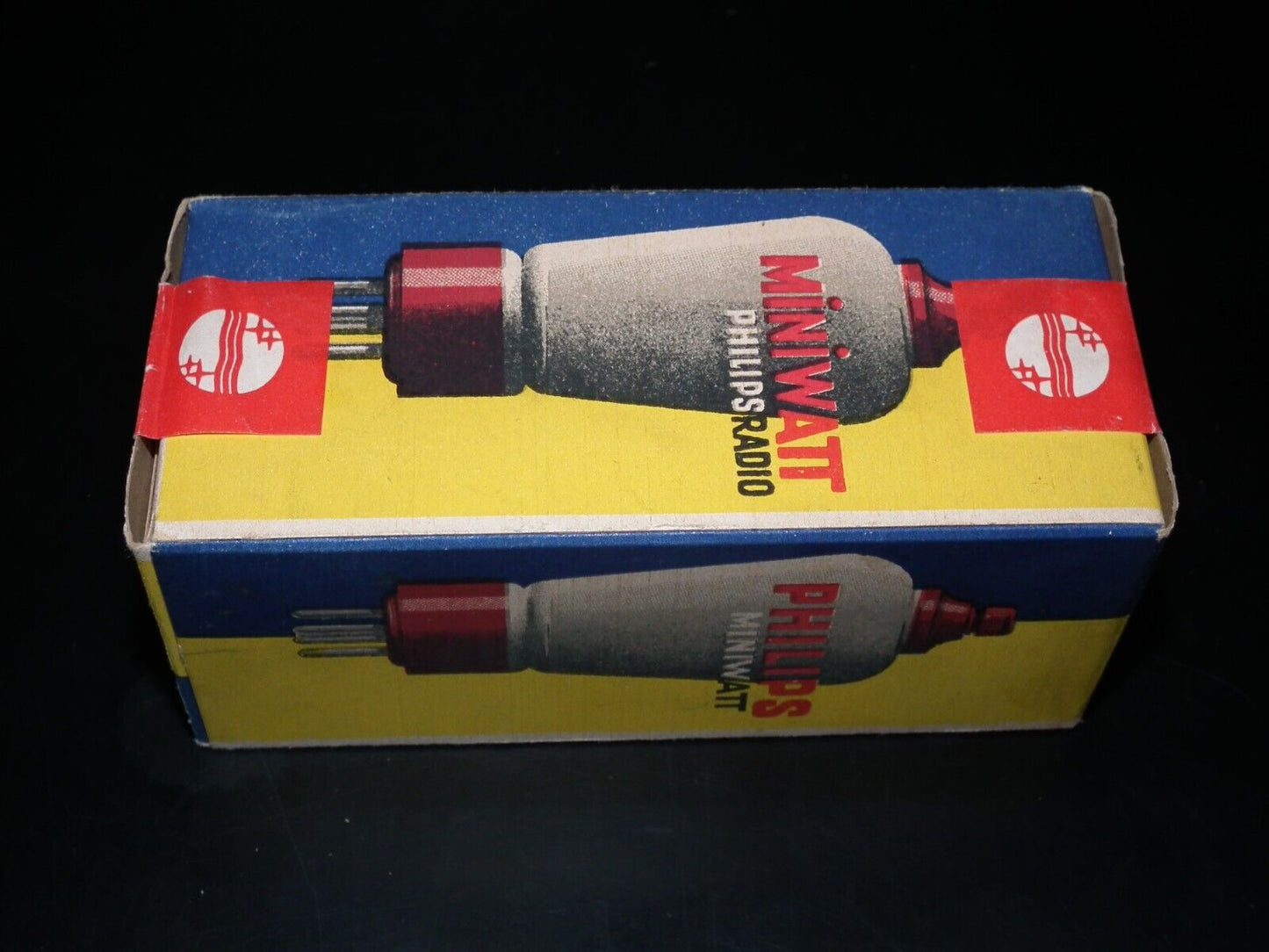 EF6 Philips NOS in original box