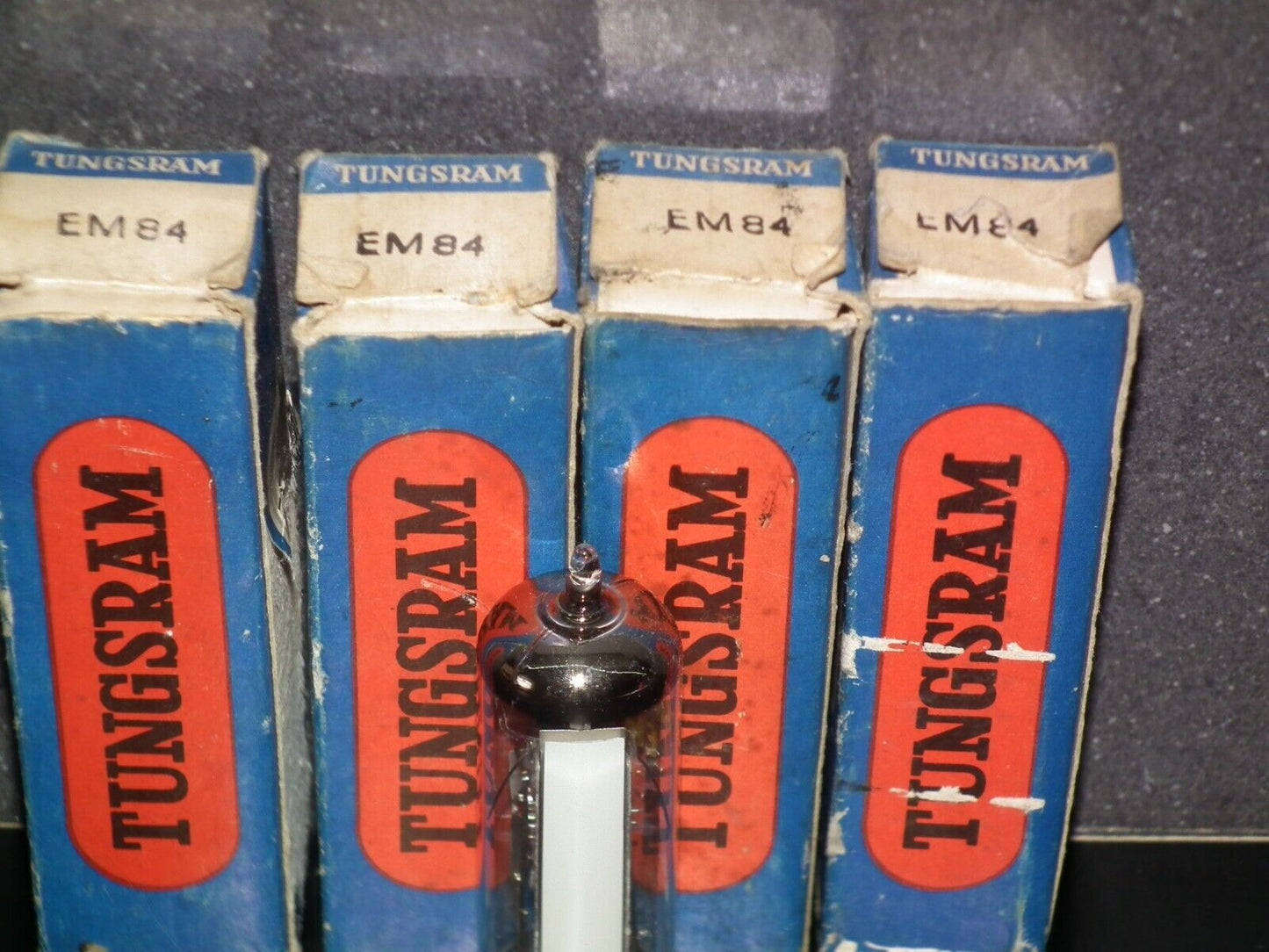 EM84 Tungsram Magic Eye - Tuning Eye NOS NIB 6FG6 NOS NIB Old Type Early 60s