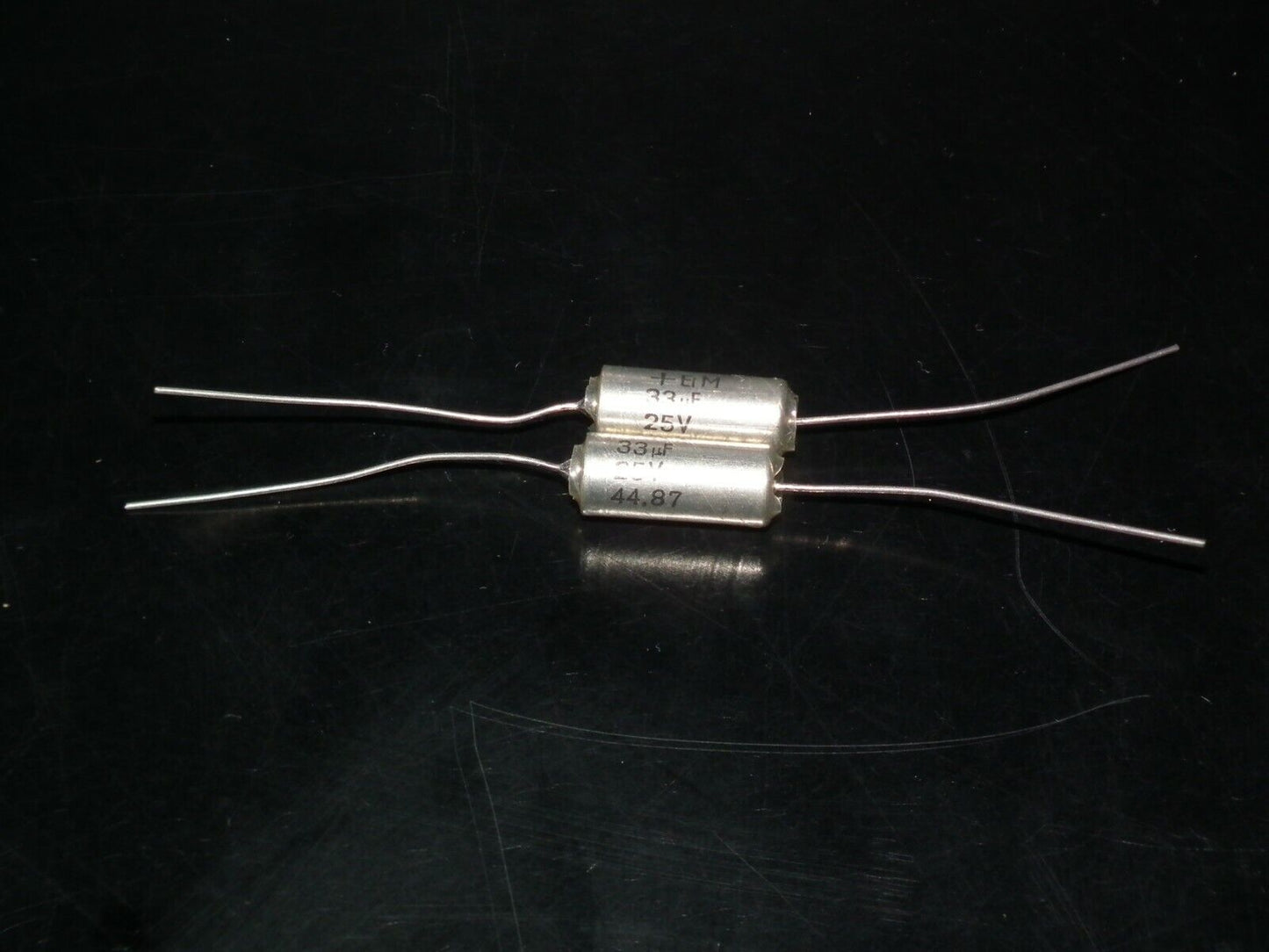 Two vintage EI Tantalum Elyt capacitors 33uF 25V NOS 1987 EI Yugoslavia