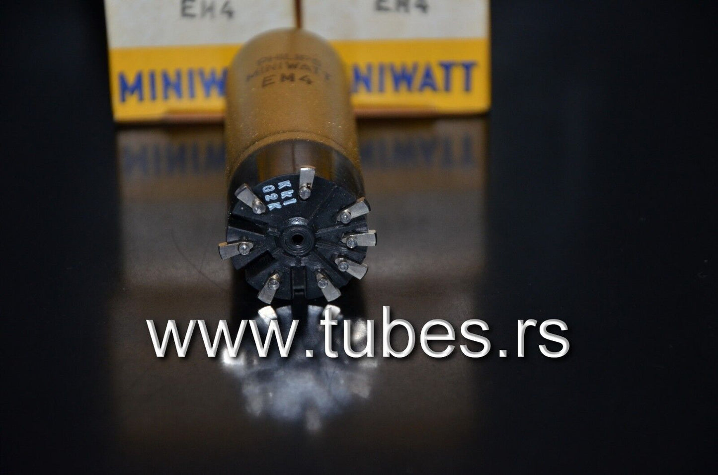 One (1 pcs) Philips EM4 tuning eye tube old type
