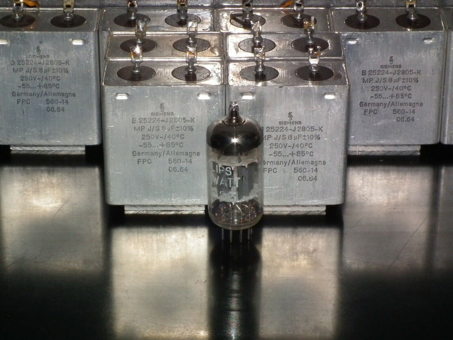 Two vintage Siemens PIO capacitors 8 uF / 250V Klangfilm tube audio West Germany