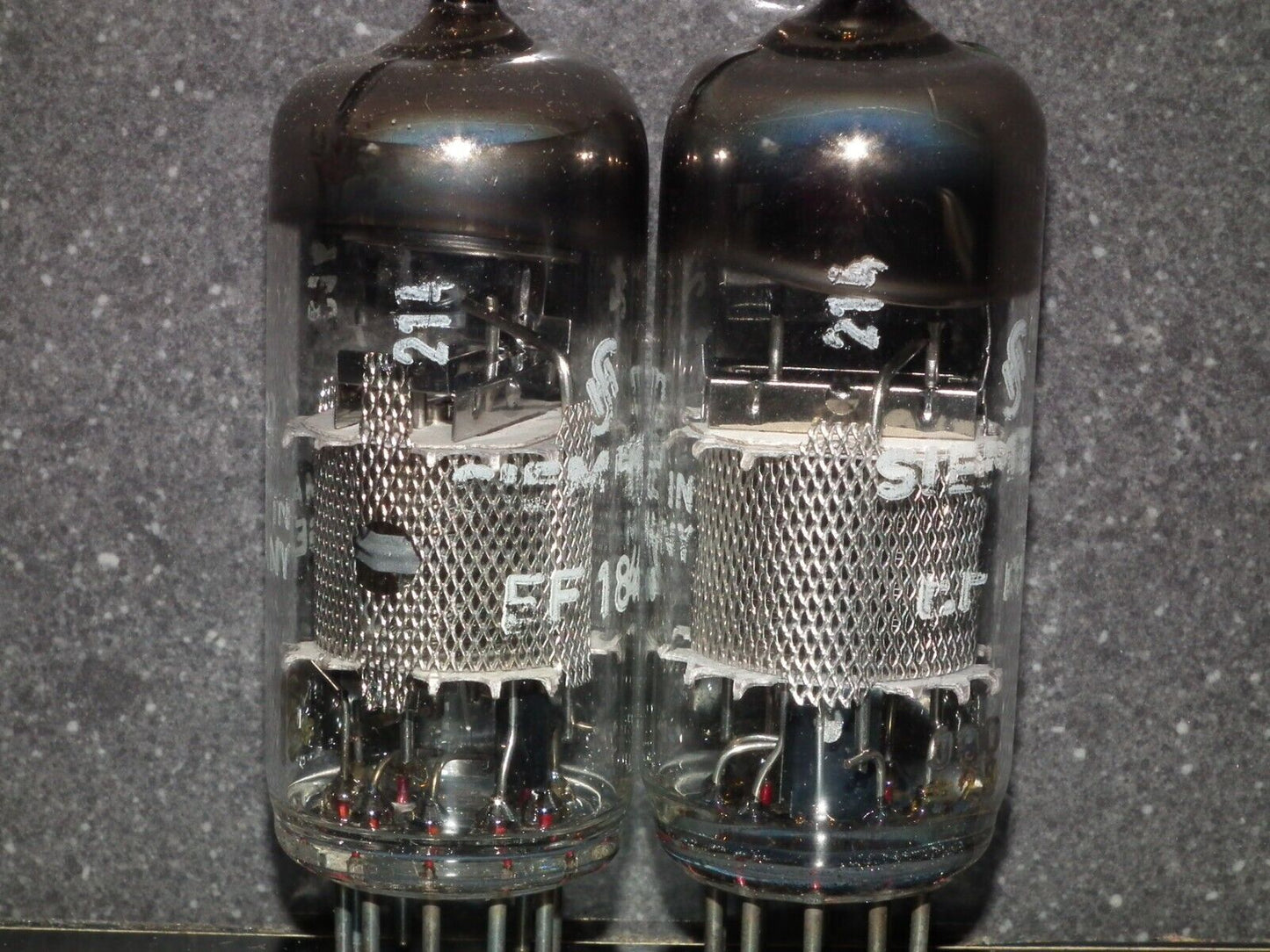 Platinum Matched Pair EF184 Siemens Halske Munich plant West Germany 6EJ7 NOS