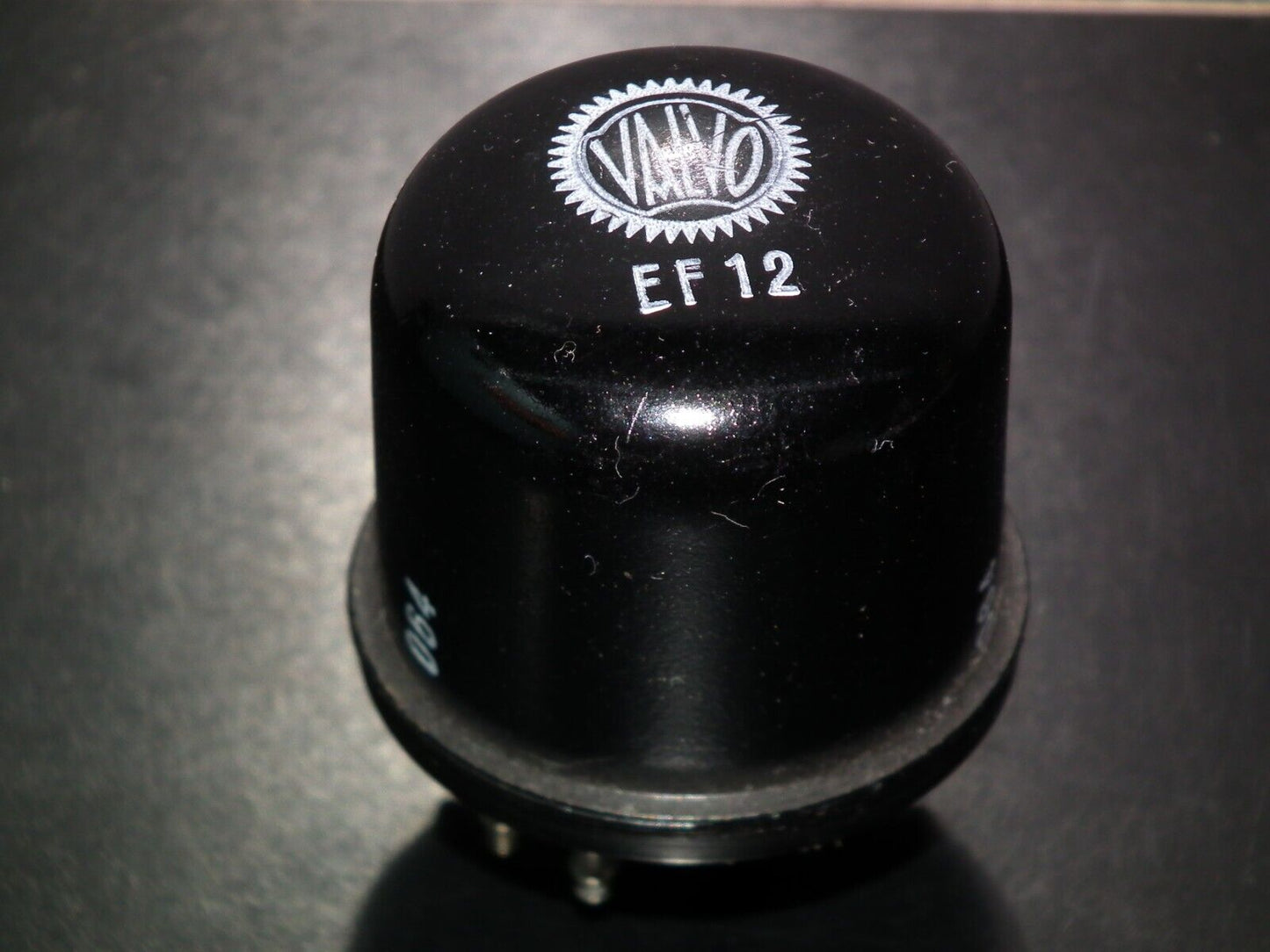 EF12 Valvo NOS tested