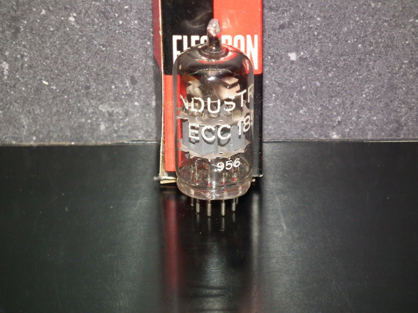 ECC189 Siemens rebranded Standard Industrial 6ES8 DUAL STAGE GETTER NOS NIB 61