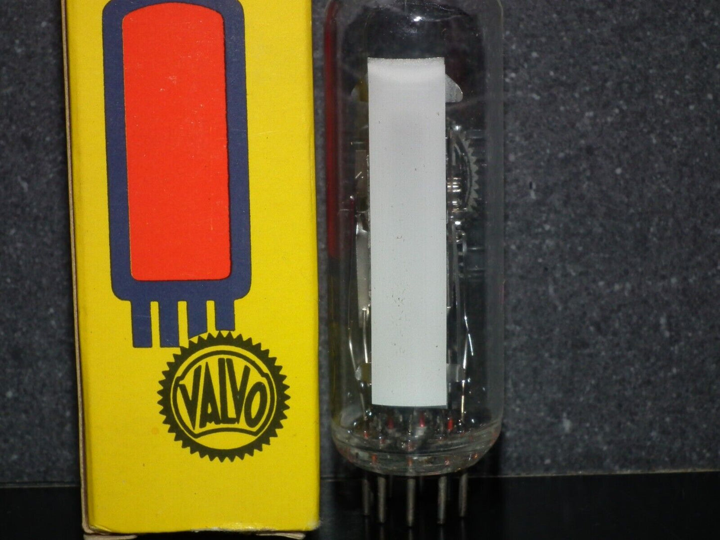 One (1 pcs) EM84 Valvo NOS NIB Tuning Indicator Tube Magic Eye