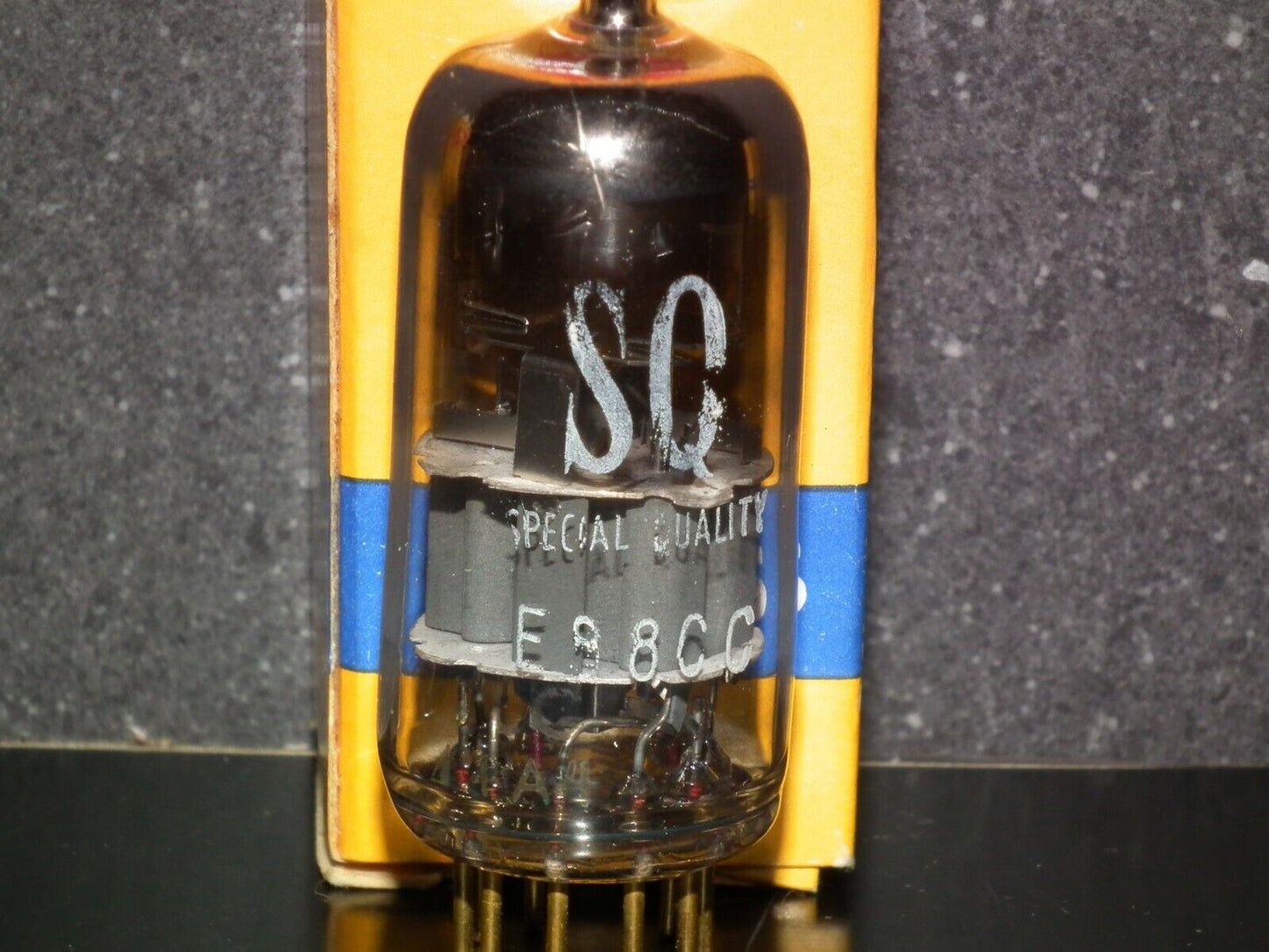 E88CC Philips 6922 USED Tested 70% of NOS Dual Stage Getter, Gold pins