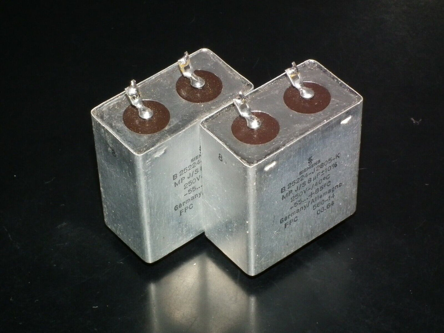Two vintage Siemens PIO capacitors 8 uF / 250V Klangfilm tube audio West Germany