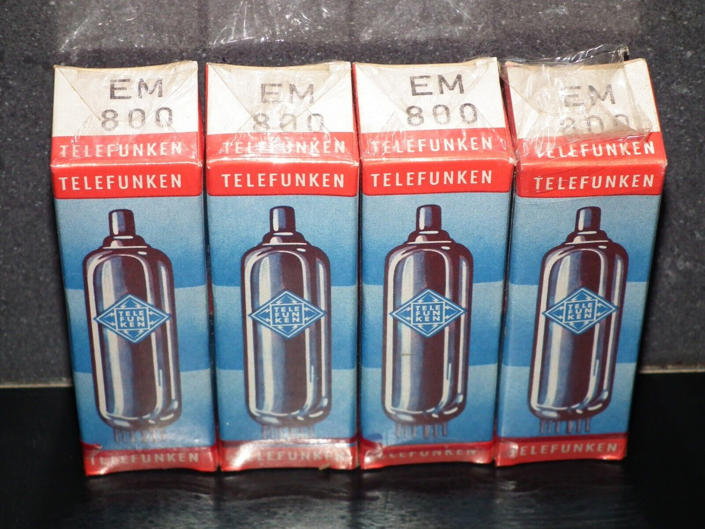 One(1 pcs) Telefunken EM800 NOS NIB Tuning Indicator Tube Magic Eye Diamond BTTM