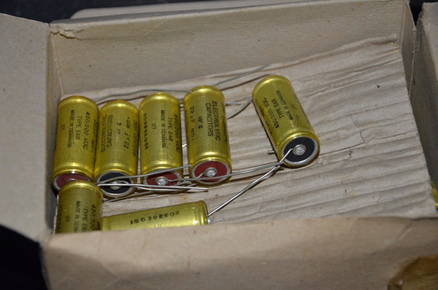 One vintage NOS Jensen electrolytic capacitors 22uF 450/500V Made in Denmark 70s