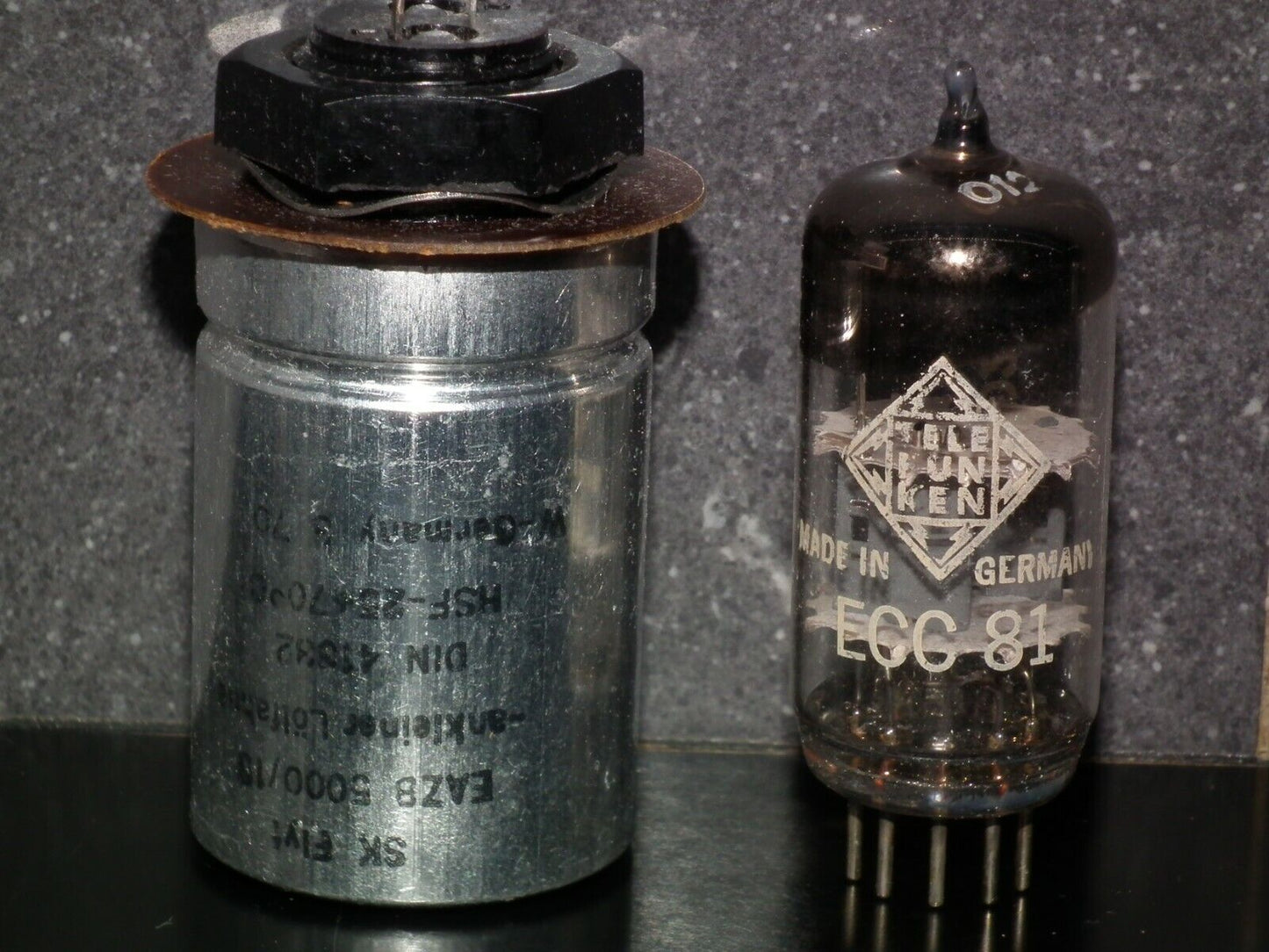 One vintage electrolytic capacitor SK Elyt 5000uF 16V NOS Made in West Germany