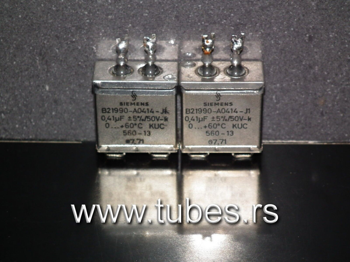 Two vintage Siemens PIO capacitors 0.41 uF / 50V Klangfilm tube audio