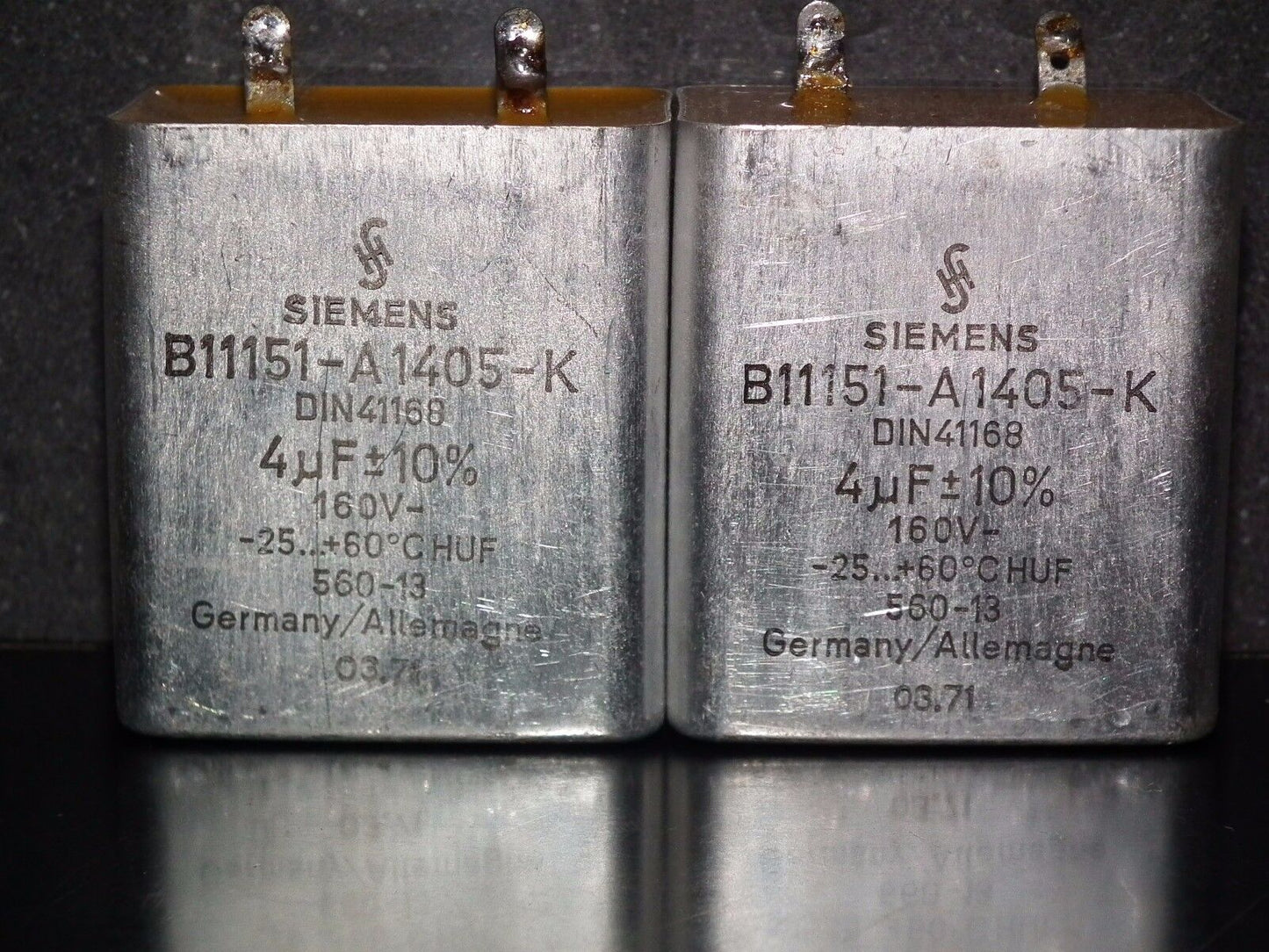 Two vintage Siemens PIO capacitors 4 uF 160V Klangfilm Made in Germany 1971 4mfd