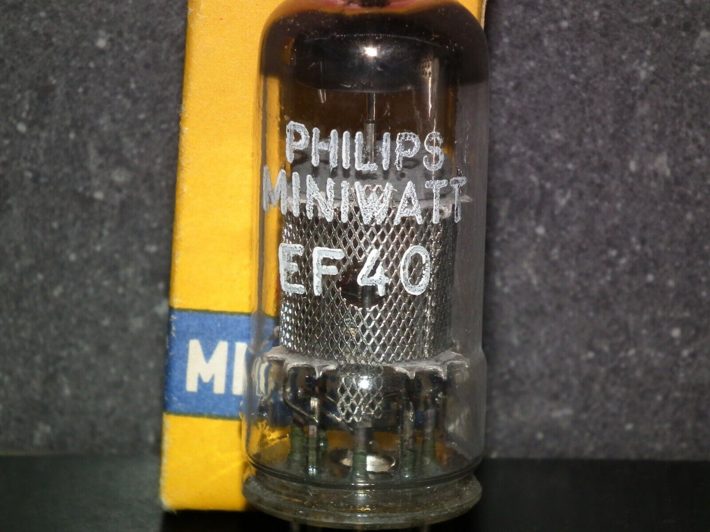 EF40 Philips NOS NIB, mesh plate, tested strong and low noise Suresnes France 62