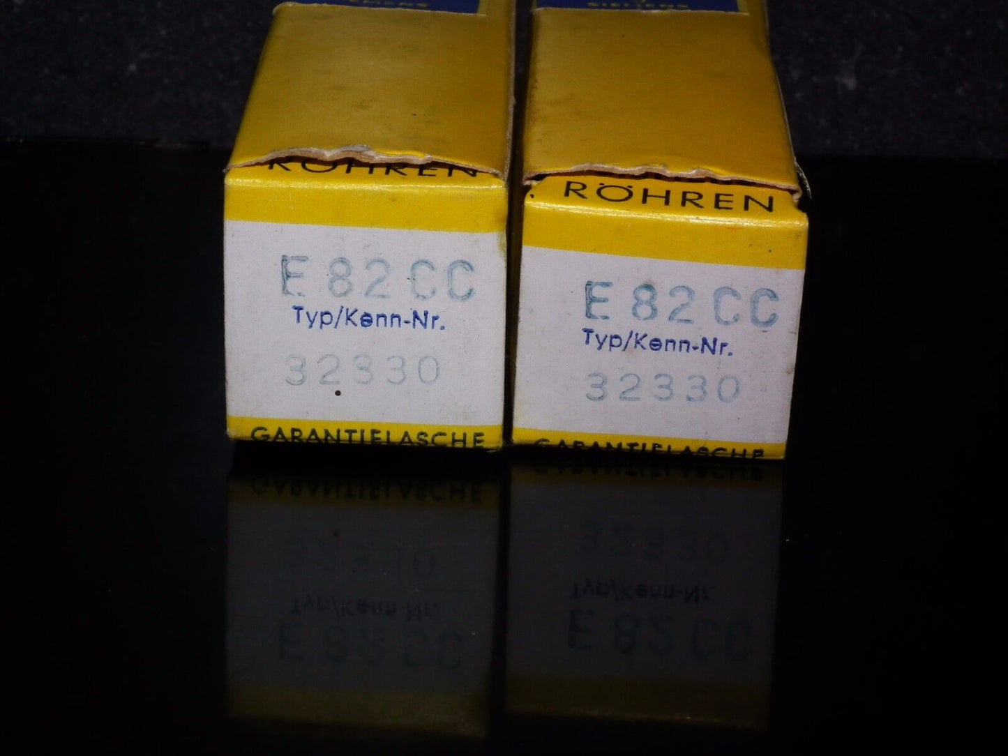 Siemens & Halske E82CC ECC802S ECC82 5814 Matched pair (triple mica, Munich)