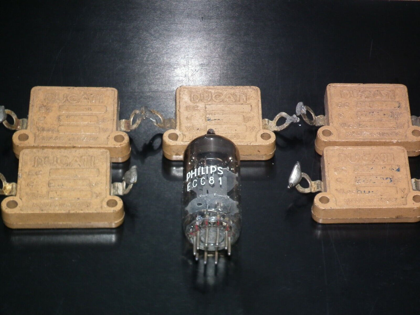 One vintage MICA capacitor 0.022uF 2400VDucati Italia 22nF 2.4KV Used Tested 100