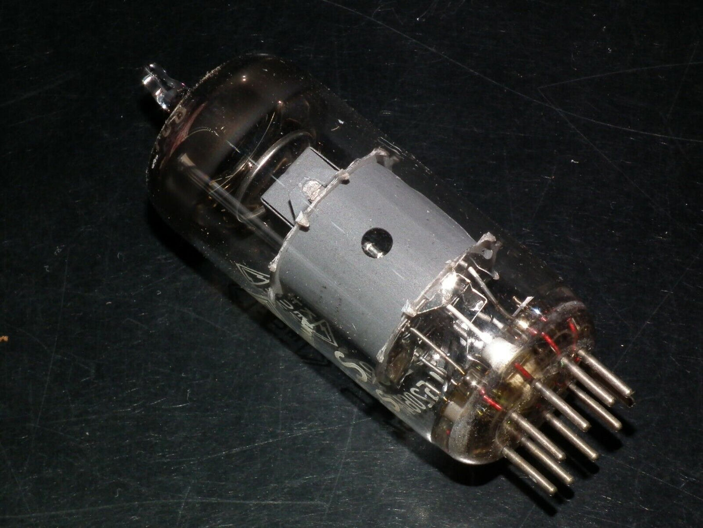EF804S Telefunken NOS NIB Low Noise Diamond Bottom Old Type B&W Box