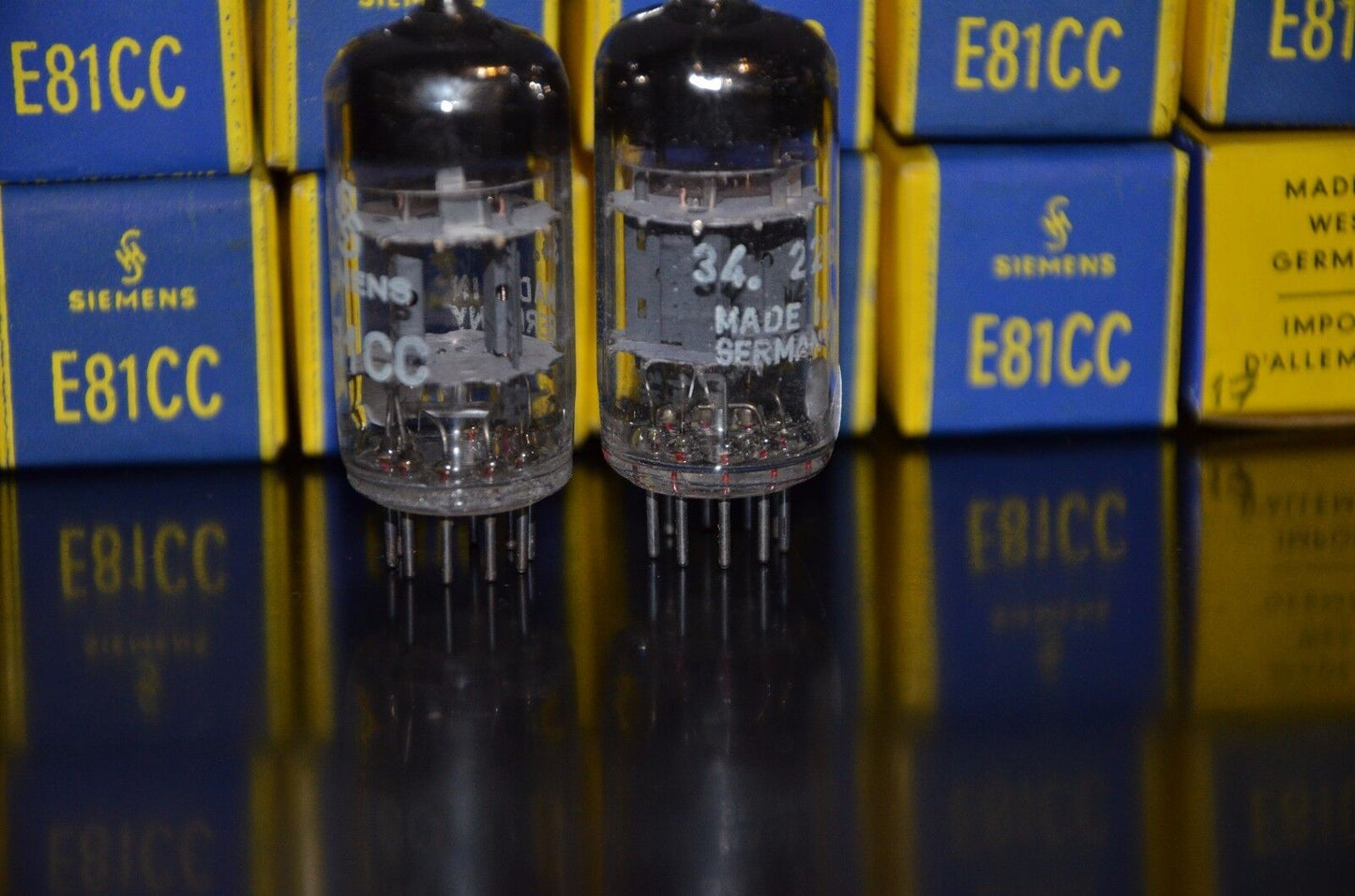 Siemens & Halske E81CC ECC801S 6201 ECC81 Matched pair triple mica West Germany