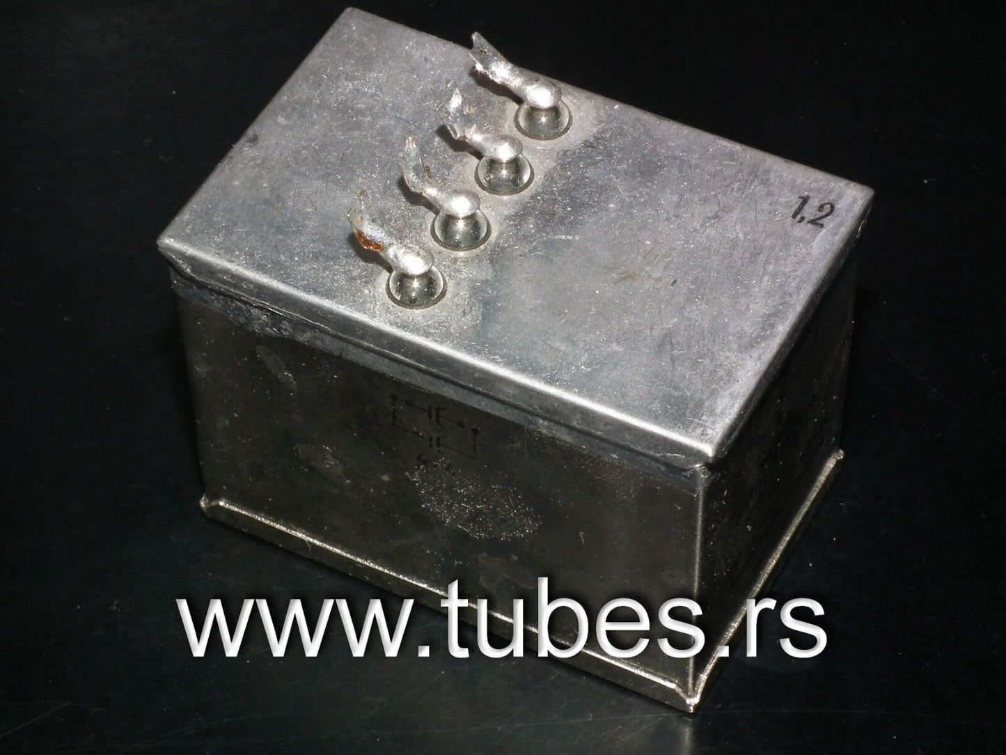 One vintage Siemens PIO capacitors 4 + 4 uF / 160V Klangfilm West Germany 1968