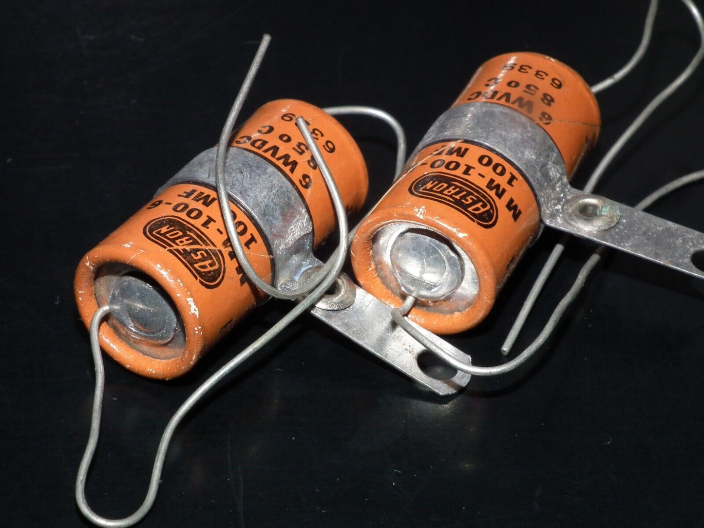 Two (2 pcs) Vintage NOS Capacitors Astron 100uF 6V