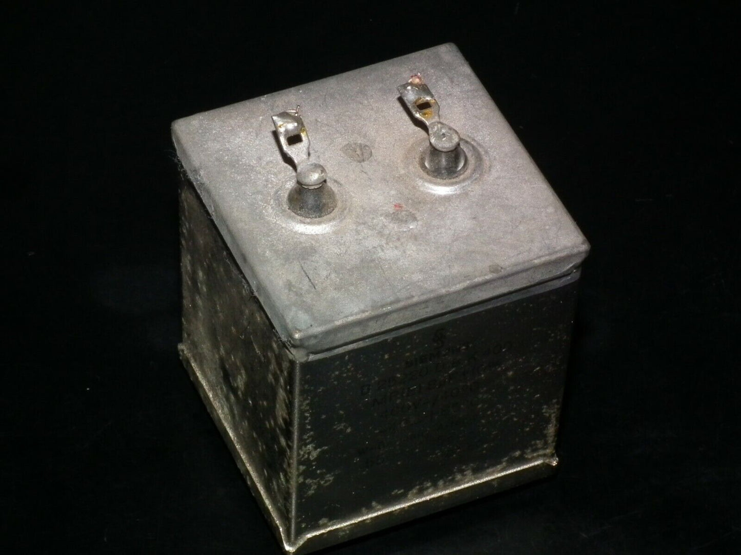 One vintage Siemens PIO capacitor 8u 400V Klangfilm audio 1960 8mfd