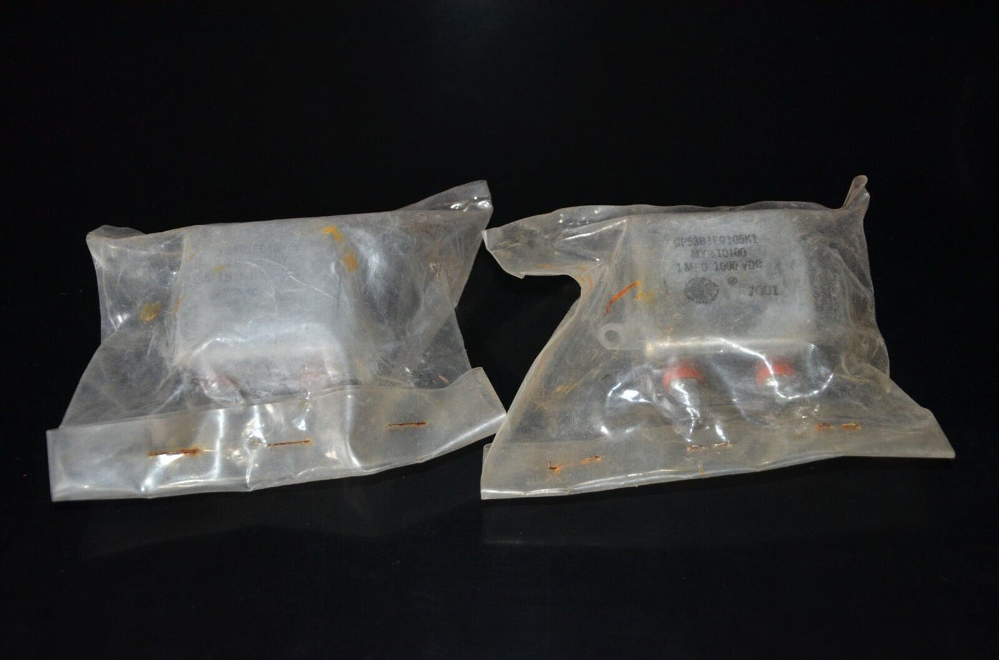 NOS WEST CAP SPRAGUE PIO hermetically sealed capacitor 1u 1000V CP53B1EG105K1