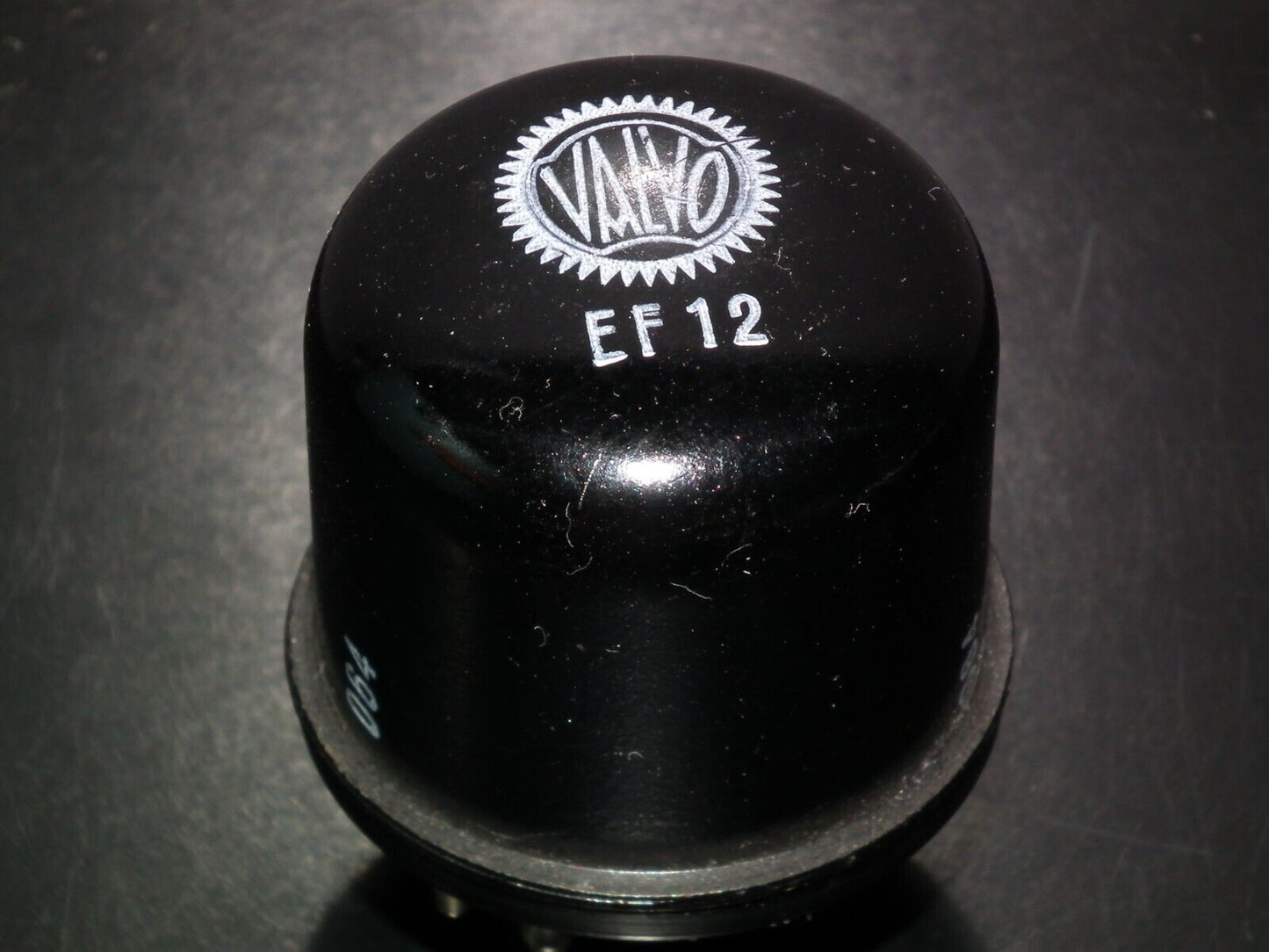 EF12 Valvo NOS tested