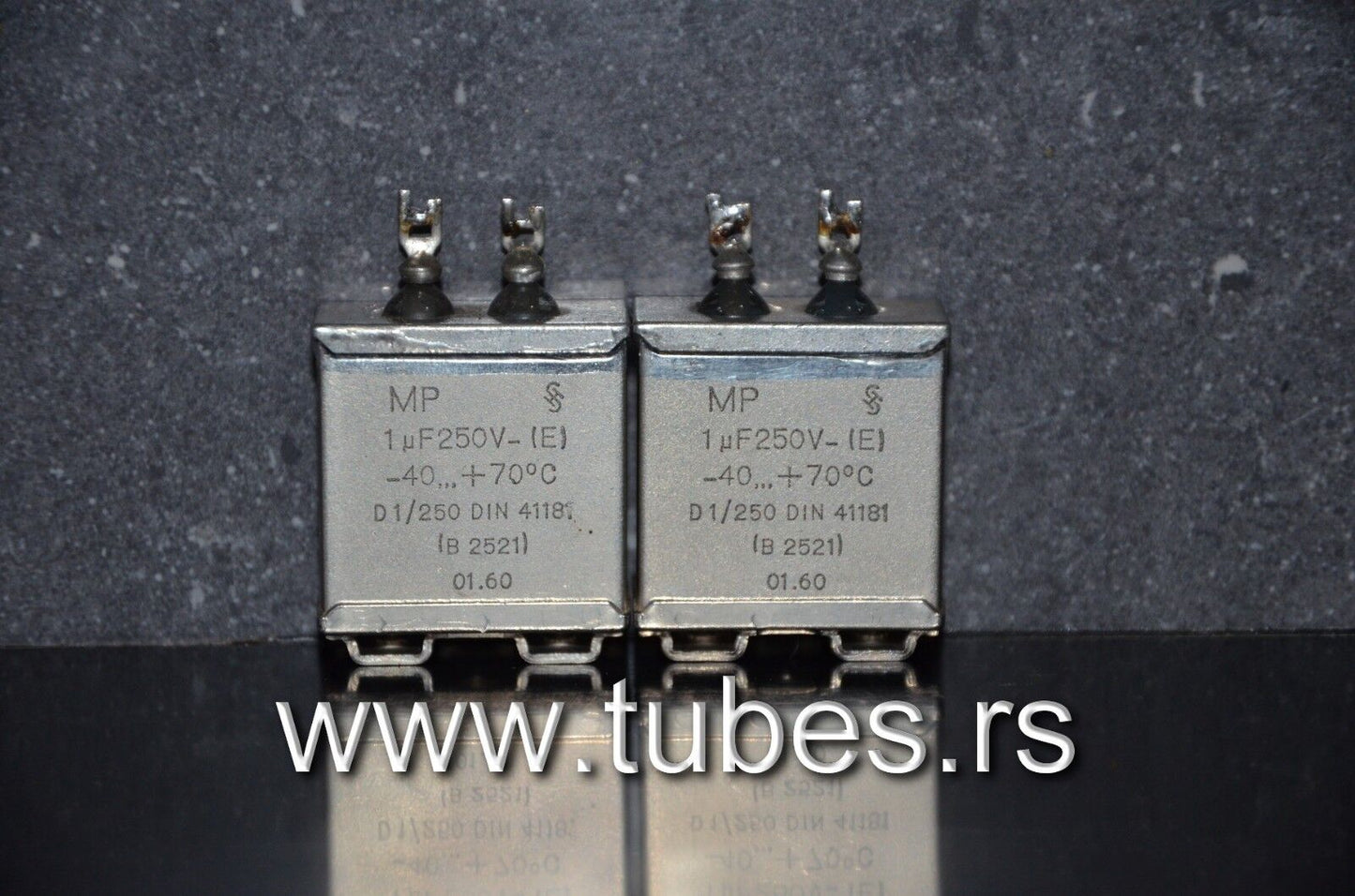 Two vintage Siemens PIO capacitors 1uF 250V Klangfilm - West Germany tube audio