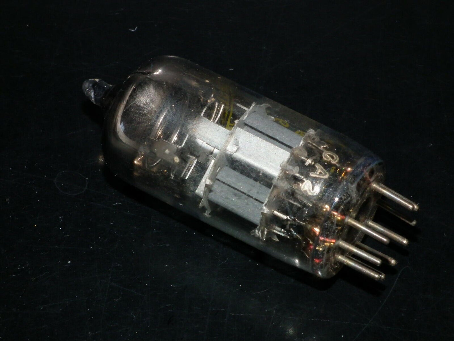ECC88 Mullard 6DJ8 RARE Gray Shield Big O Getter Blackburn 60s Used Tested NOS
