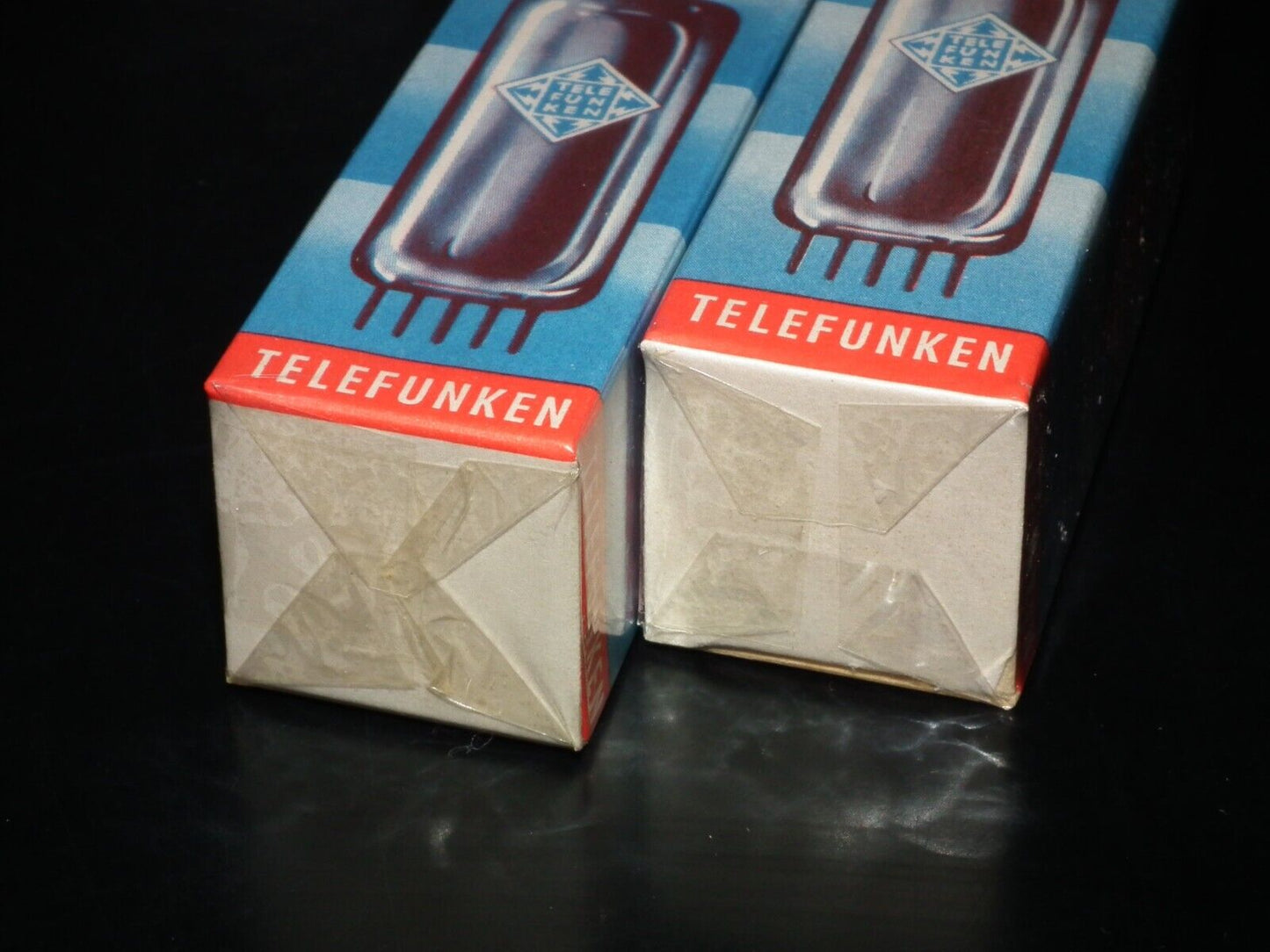 One (1 pcs) EAM86 Telefunken diamond bottom 6GX8 NOS NIB Sealed Boxes