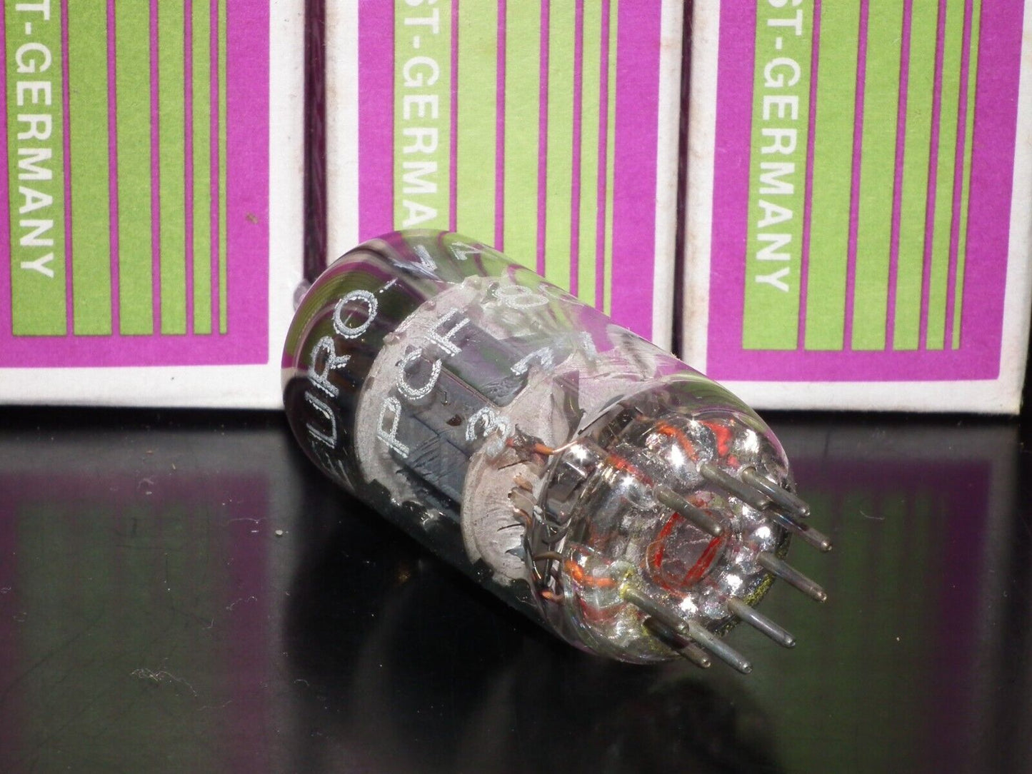 PCF802 EUROVALVE NOS NIB - West Germany