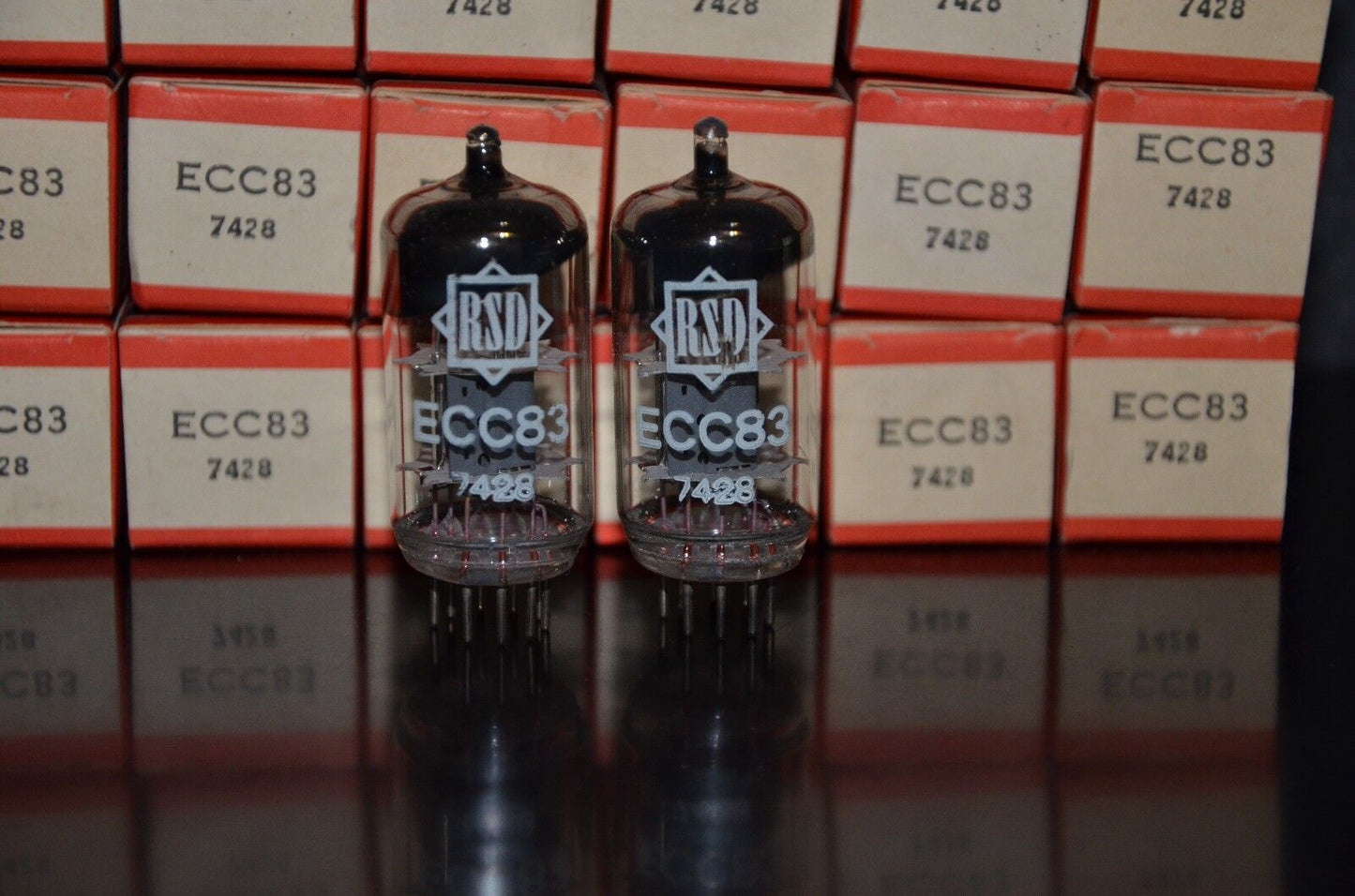 One (1 pcs) ECC83 12AX7 RFT Germany rebranded RSD NOS NIB Single Tube