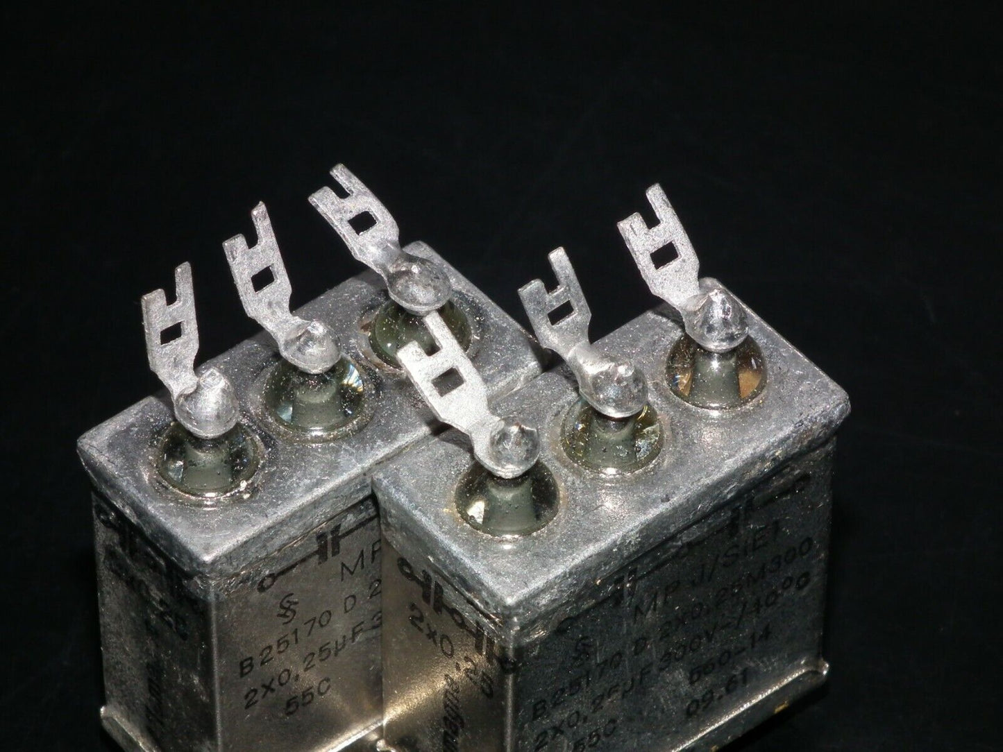 Two vintage Siemens PIO capacitors 2x0.25 uF 300V Klangfilm tube audio 60s NOS