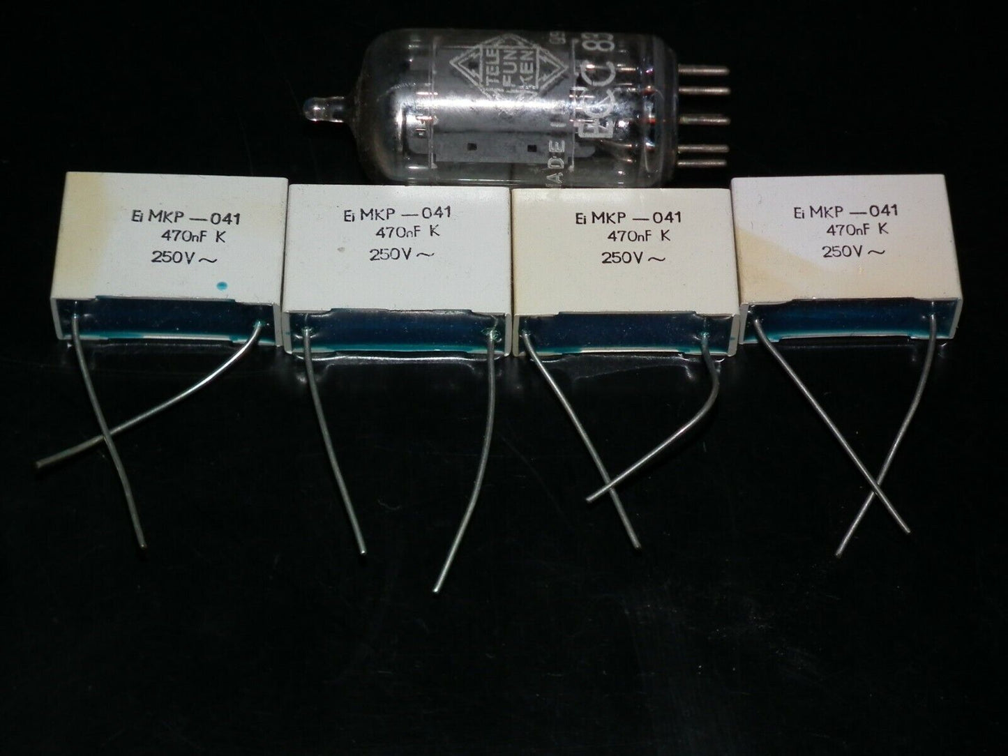Four vintage EI capacitors 0.47uF 250VAC MKP Polypropylene 470nF EI Yugoslavia