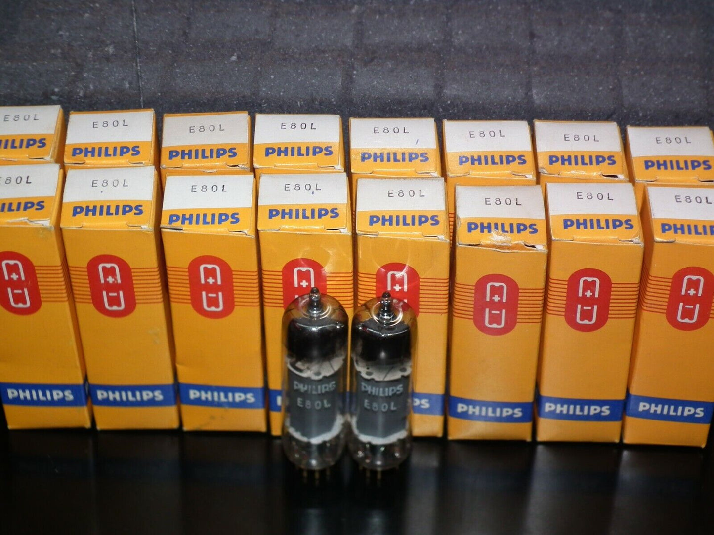 E80L Philips 6227 NOS Big O Getter Gold Pins SQ Made in Holland