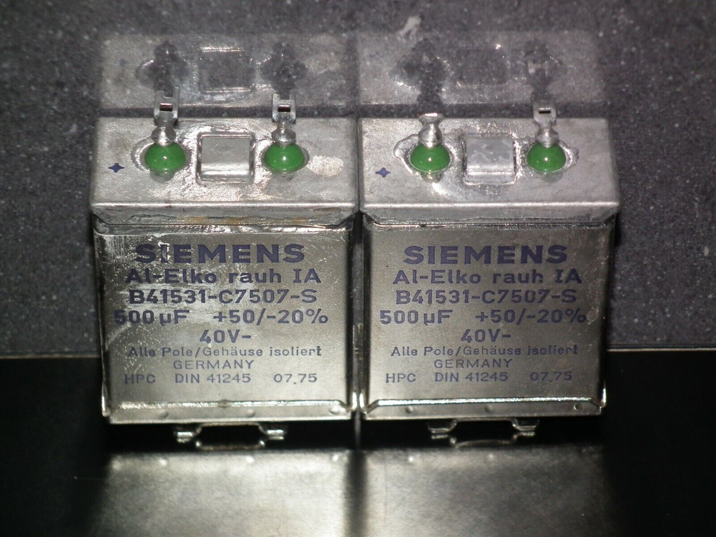 Two NOS vintage Siemens capacitors 500uF 40V Klangfilm audio W.Germany 500mfd